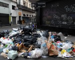 El paro ocasionó amontonamiento de basura en distintos puntos de Capital y Gran Buenos Aires.