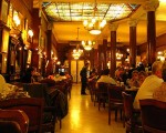 Notable. El Gran Café Tortoni, es el café más antiguo de la Ciudad.