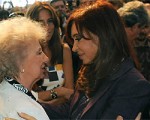 "Desde el gobierno de Néstor Kirchner y ahora con Cristina Fernández, las Abuelas somos consultadas y homenajeadas permanentemente, estamos siendo parte de la gestión y nos hace sentir muy bien", expresó.