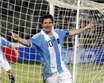 Argentina volvió a ganar y tuvo a Messi como figura.