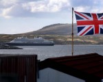 Argentina insiste en que británicos digan si hay armas nucleares en Malvinas.