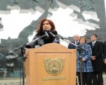 Cristina Kirchner habló en la plaza Islas Malvinas de Usuhaia.