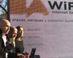 Esta semana presentó el servicio de Wi-Fi en espacios públicos de la Ciudad.