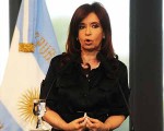 La presidenta, Cristina Fernández, sufrió hoy un cuadro de lipotimia, que la obligó a suspender sus actividades previstas para la jornada.
