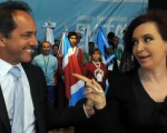 El PJ bonaerense indicó que Scioli se postulará si Cristina Kirchner no compite.