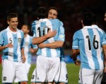 Anoche venció por 2 a 1 a Chile en Santiago con goles de Messi e Higuaín.