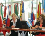 Las diputadas Nancy González y Norma Abdala de Matarazzo inauguraron las reuniones del Parlatino.
