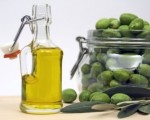 El aceite de oliva es alimento nacional.