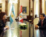 Cristina luego de la reunión con Humala, anunció que planteará el tema de la deuda soberana en la cumbre de la Unasur.