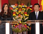 Cristina se reunió con el presidente de Vietnam.
