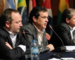 El titular de Radio y Televisión Argentina (RTA), Tristán Bauer; encabeza la apertura del Segundo Encuentro de Televisoras Públicas de América latina.