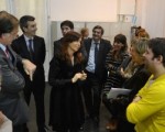 Cristina Fernández de Kirchner, saludó ayer a la noche a los periodistas acreditados en Casa de Gobierno.