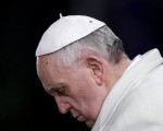 El papa Francisco recibió este viernes en el Vaticano a un grupo de familiares de víctimas del atentado a la AMIA.
