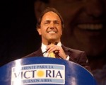 Scioli aseguró que "el Frente para la Victoria es la única propuesta coherente".