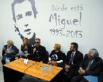 El homenaje al estudiante de periodismo torturado y asesinado en la comisaría novena de La Plata hace dos décadas, se realizó ayer en el Anfiteatro de la UNLP.