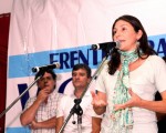 La diputada Nuevo Encuentro, Mónica Macha, fue la principal oradora.