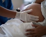 Las mujeres tienen derechos en la atención del embarazo.