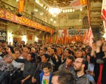 Cientos de personas en el acto convocado por el Partido Obrero, en la asociación mutual Unione E Benevolenza.