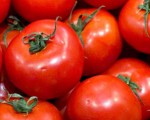 Recomiendan consumir menos tomate.