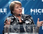 Bachelet busca despenalizar el aborto en los próximos meses.