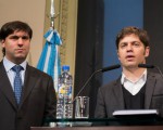 El anuncio de las medidas fue realizada por el ministro de Economía, Axel Kicillof, junto al titular del Anses, Diego Bossio en la Casa de Gobierno.