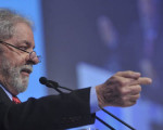 Lula cargó contra los fondos buitre.