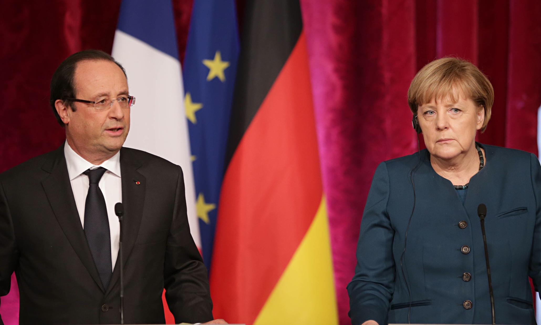 Merkel and Hollande in Paris in 2013.
